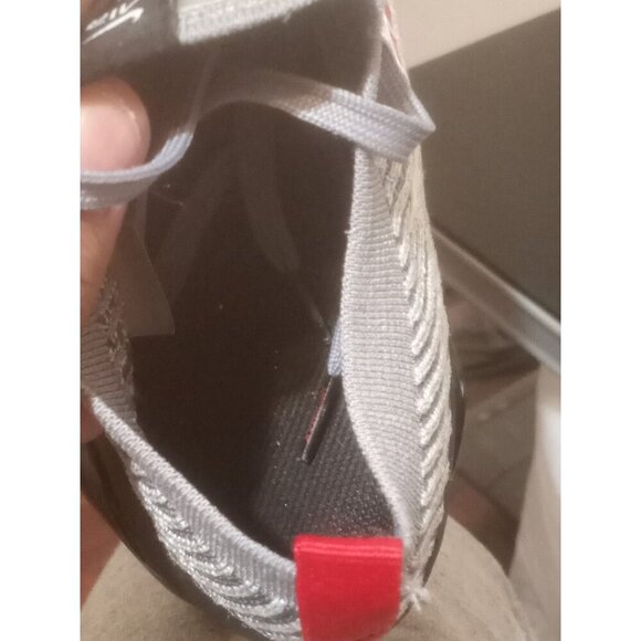 Nike Air VaporMax Flyknit 3 Men's Size 11.5 Particle Grey/Black/Red, AJ6900-012 - Picture 15 of 15